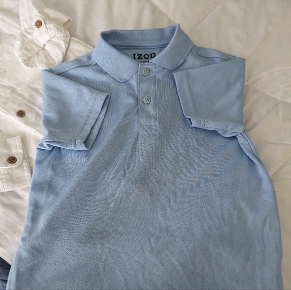 Kids Blue and White Button Down Shirts, size 4 & 5 - Picture 4 of 10